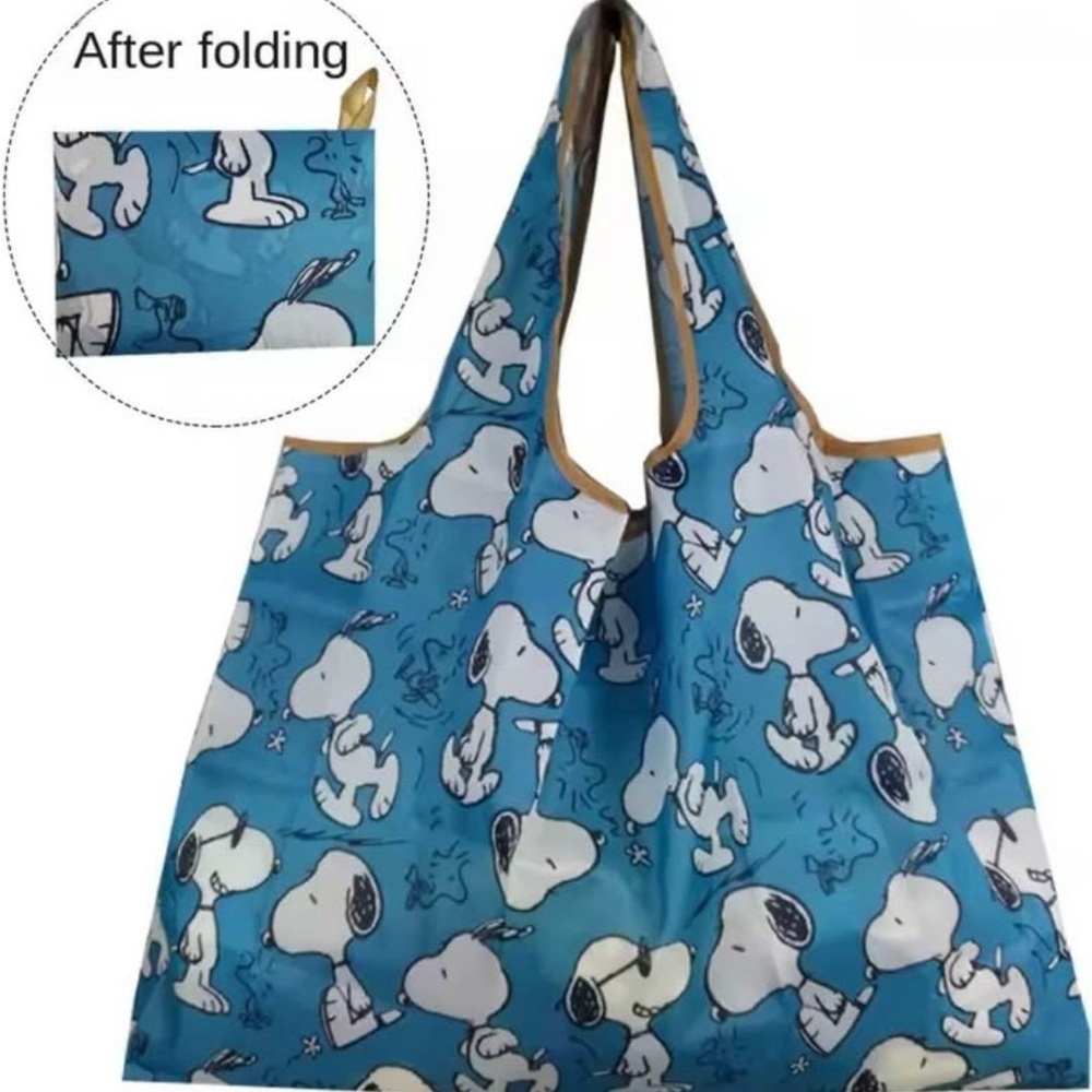 Brand New Snoopy Foldable Blue Tote Bag / Shopping bag